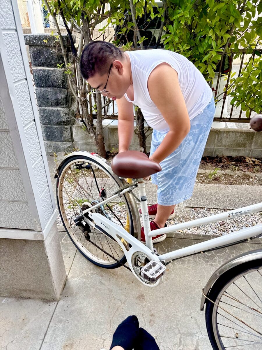 『よし、気合い入れて入れるかー！🚲💨』